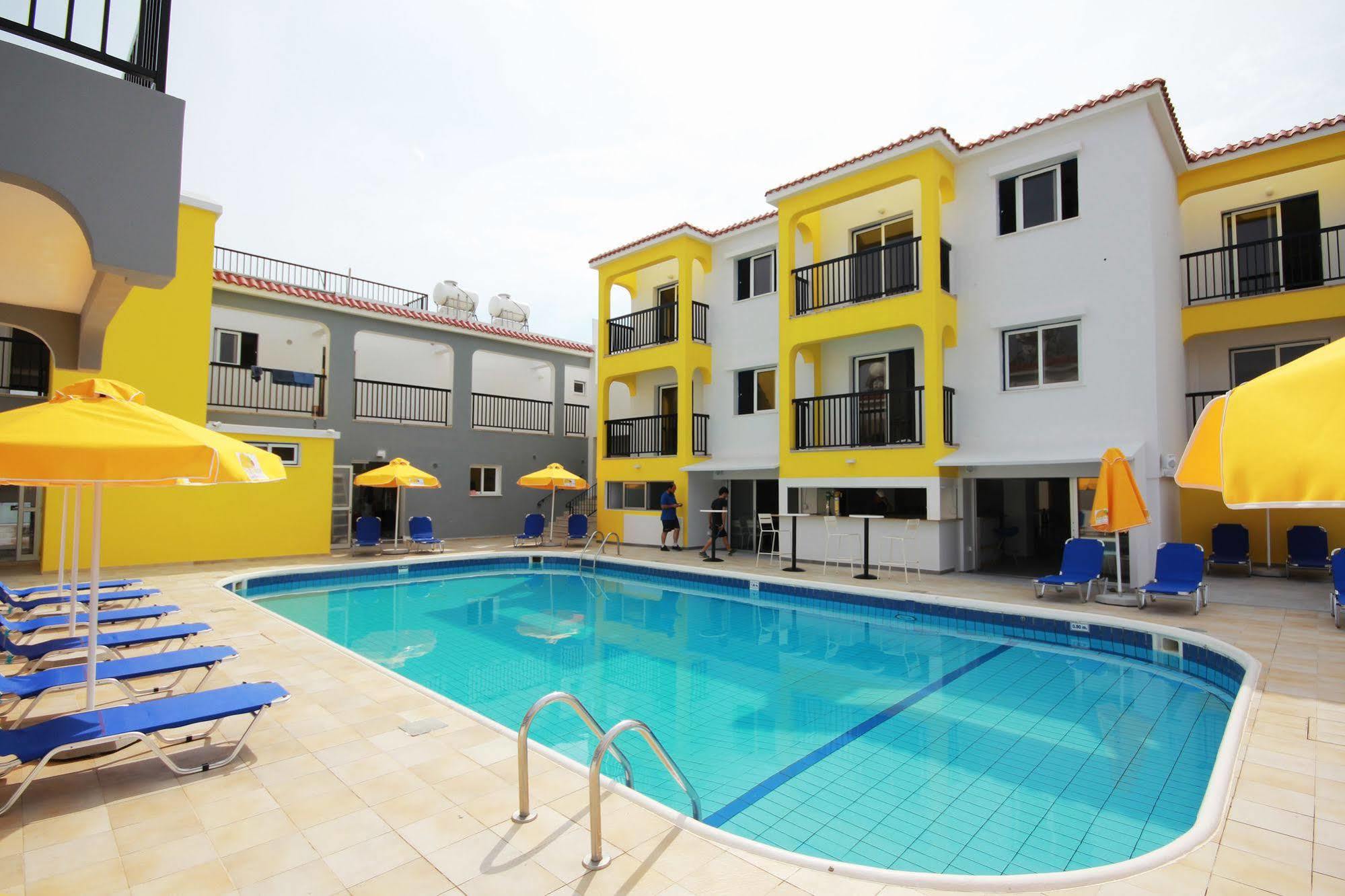 Sea Cleonapa Apart Otel