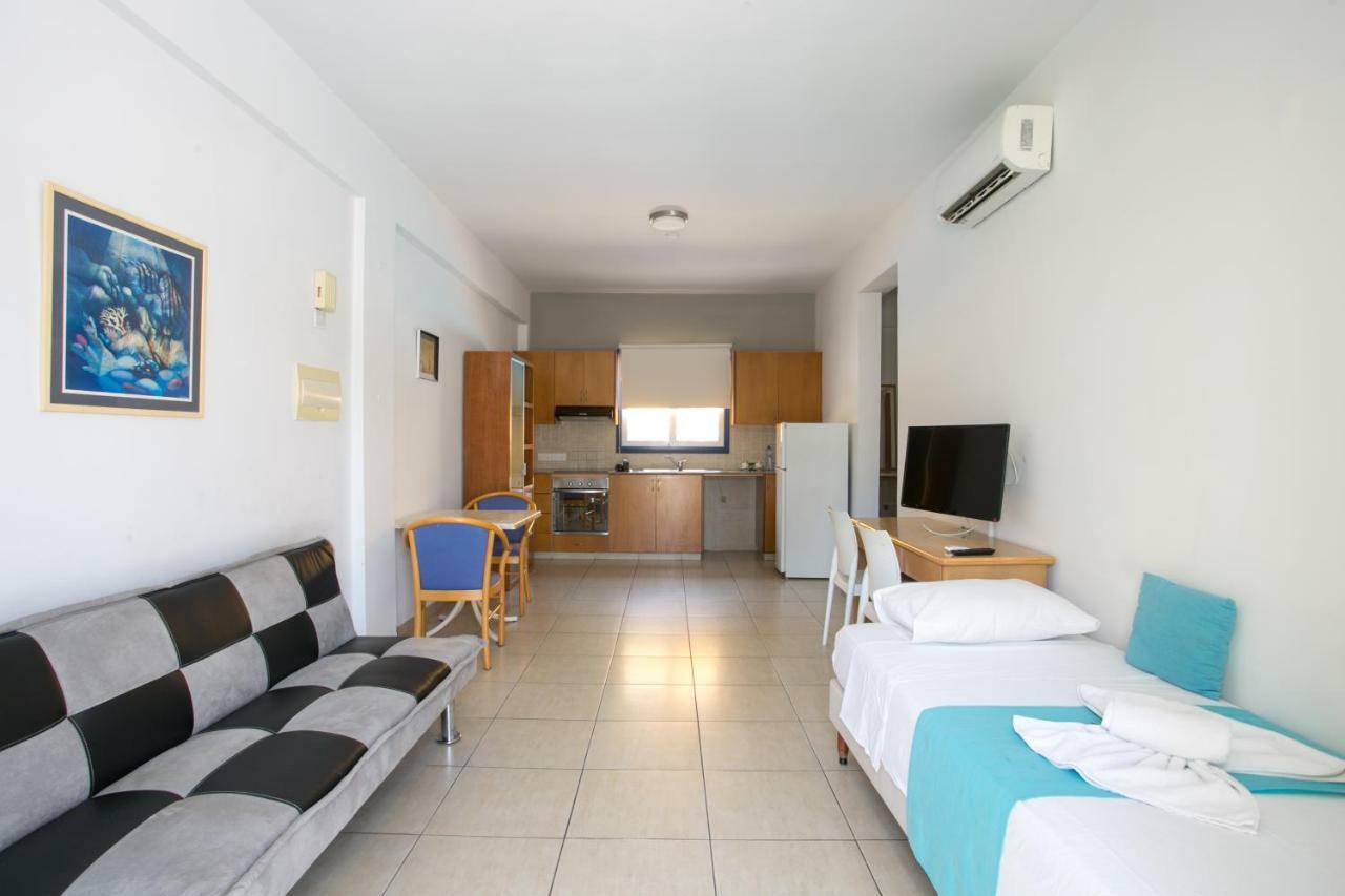 Hotel apartamentowy Sea Cleonapa Ajia Napa